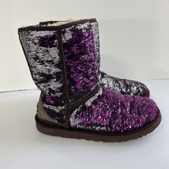 UGG Boots Size 7 Stellar Sequin Reversible Purple Silver Short Classic - Picture 2 of 9